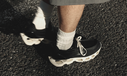 这双「丑帅」兼具的 MIZUNO 搭配起来还真有点东西